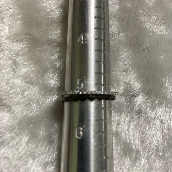 ☘️NWT! Freida Rothman 5 Stackable Rings - Picture 5 of 7